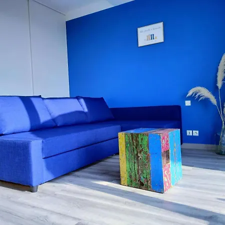 Apartmán Avec Terrasse Et Parking Privatif, Proche Commerces - Fr-1-675-28