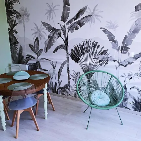 Avec Terrasse Et Parking Privatif, Proche Commerces - Fr-1-675-28 * ヴィムルー