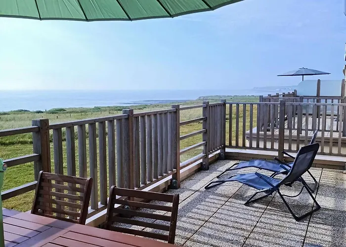 Avec Terrasse Et Parking Privatif, Proche Commerces - Fr-1-675-28 Apartment Wimereux